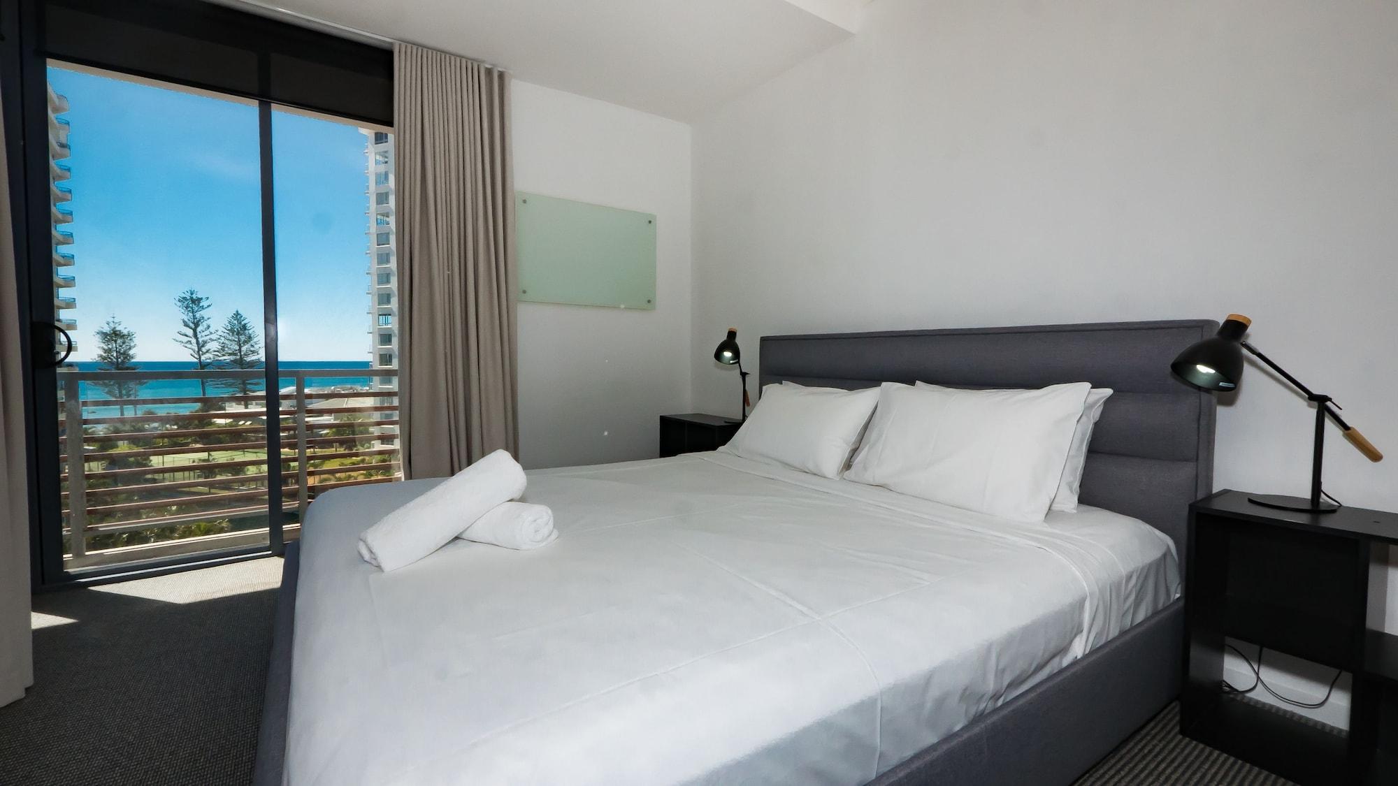Swell Resort Burleigh Heads Голд-Кост Экстерьер фото