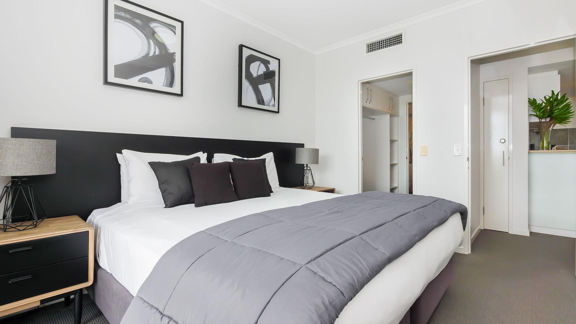 Swell Resort Burleigh Heads Голд-Кост Экстерьер фото