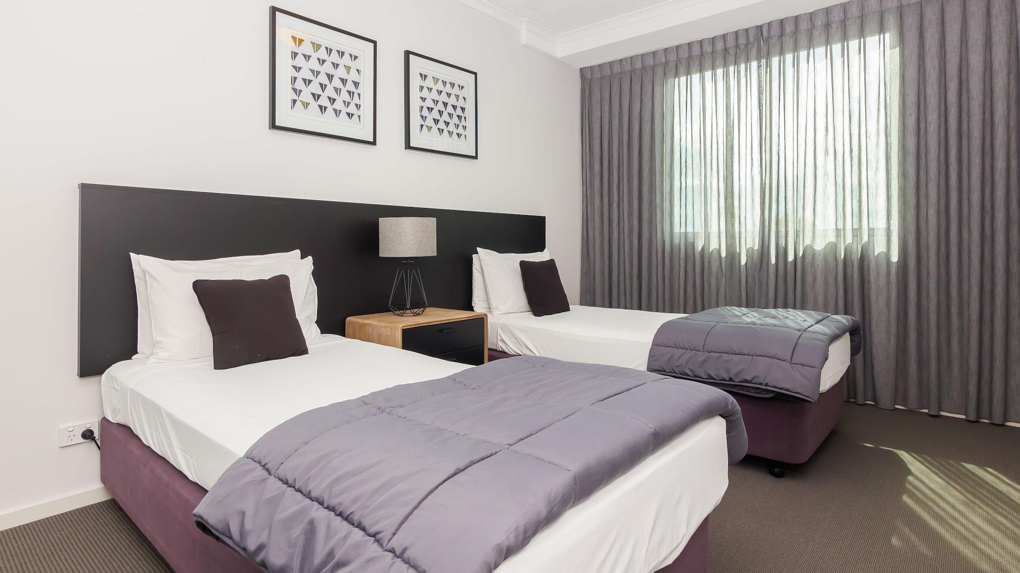 Swell Resort Burleigh Heads Голд-Кост Экстерьер фото