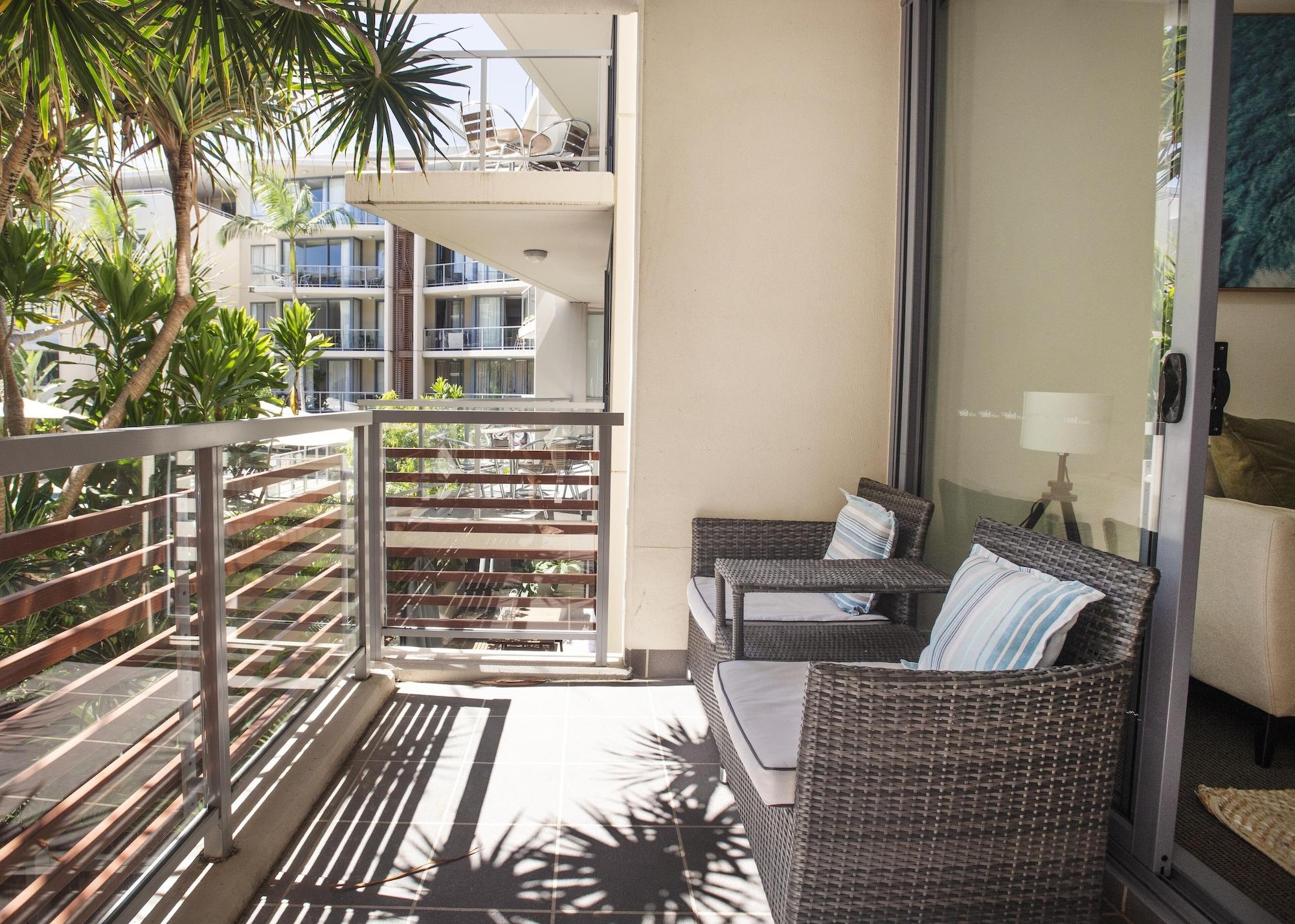 Swell Resort Burleigh Heads Голд-Кост Экстерьер фото